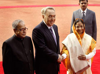 Kazakhstan President Nursultan with Indian President Pratibha Patil